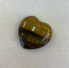 Load image into Gallery viewer, Crystal - mini hearts