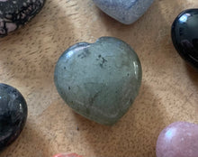 Load image into Gallery viewer, Crystal - mini hearts
