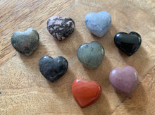 Load image into Gallery viewer, Crystal - mini hearts