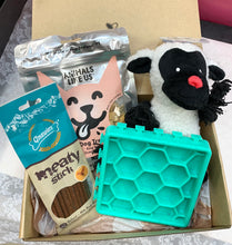 Load image into Gallery viewer, Dog Gift Box