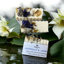 Load image into Gallery viewer, Waterlily & Jasmine Body Bar