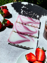Load image into Gallery viewer, Strawberries & Champagne Body Bar