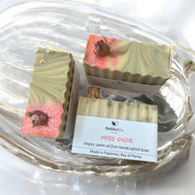 Load image into Gallery viewer, Miss Dior ‘type’ Body Bar