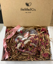 Load image into Gallery viewer, Dried Rose buds Heart Keepsake
