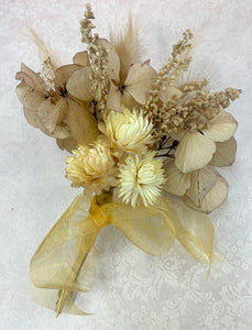 Dried flower posies