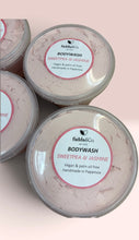 Load image into Gallery viewer, Bodywash &amp; Shaving Mousee
