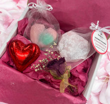 Load image into Gallery viewer, Gal/Valentine Gift Box for Her
