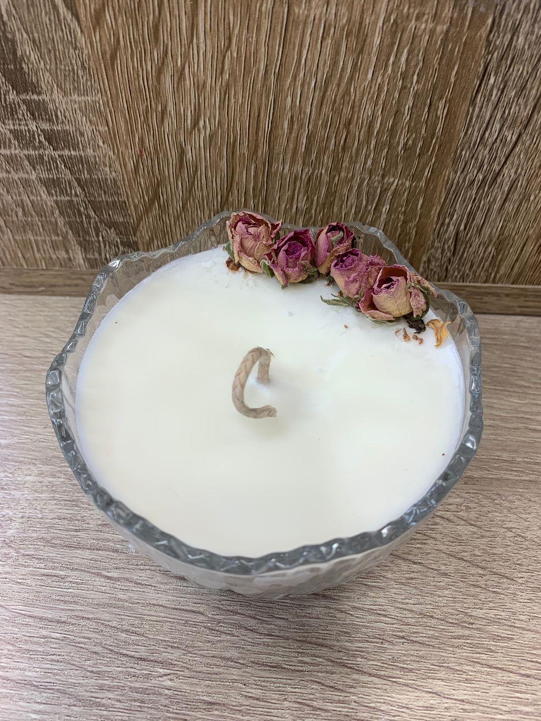 Lychee & Guava Sorbet Soy Candle -  Candy glass cut
