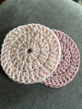 Load image into Gallery viewer, Face scrubbies ~ crochet
