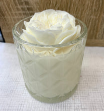 Load image into Gallery viewer, Diamond jar Soy Candles
