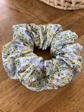 Load image into Gallery viewer, Scrunchies XL made in NZ
