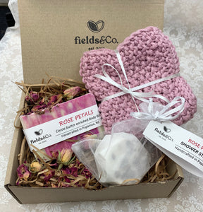 Rose Petal Gift Box