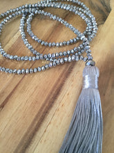 Load image into Gallery viewer, Tassel necklace - Silver
